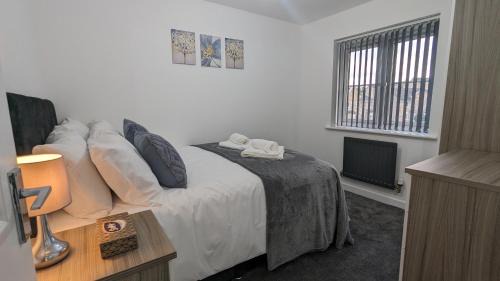 Burnley House | Modern House - 4 Bedrooms - FamilyFriendly
