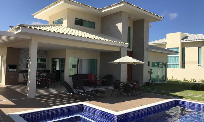Barra do Jacuipe House | Modern House in Barra do Jacuípe at 180m from the beach