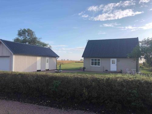 Eldsberga Villa | Modern house, views over the fields 5 min to beach