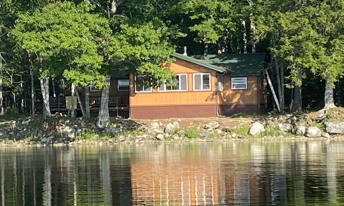 Grand Lake Stream Cottage | Modern Lake House, On Big Lake ! Fishing Swimming Boating !