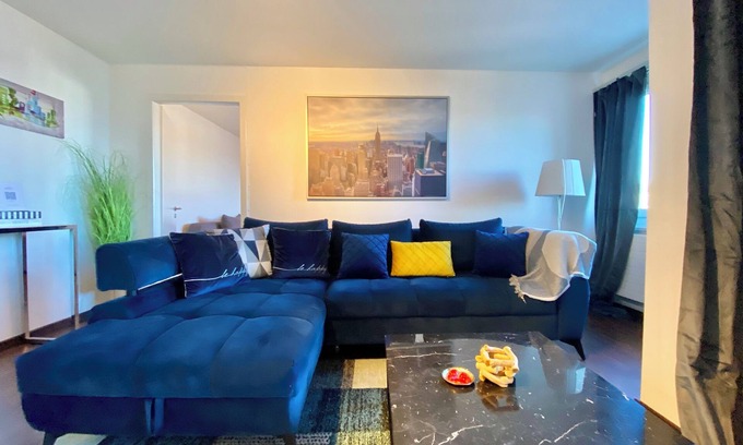 Romanshorn Apartment | Modern Lakeview 4-Bedroom-Apartment