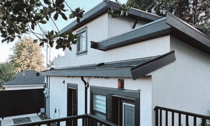 Vancouver South House | Modern Laneway Retreat in Vancouver