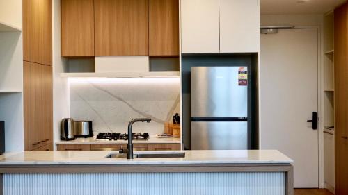 Heidelberg Heights Apartment | Modern Living - 2BR 2Bath Stay