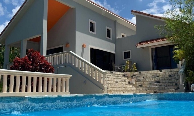 Urbanizacion Tavarez Villa | Modern luxury 4BR Sosua Villa, sea view, pool, jacuzzi, walk to beaches, town