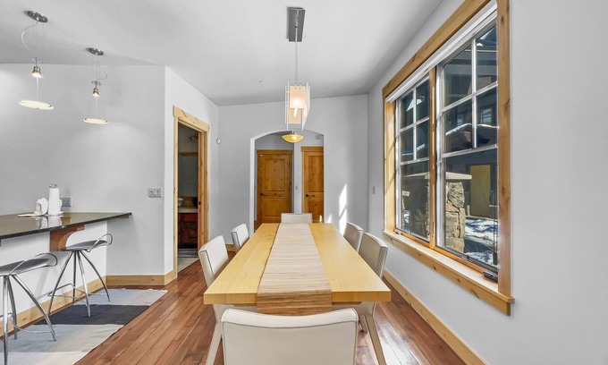 Copper Mountain Village House | Modern Luxury Mountain Townhome, Private Hot tub 35A
