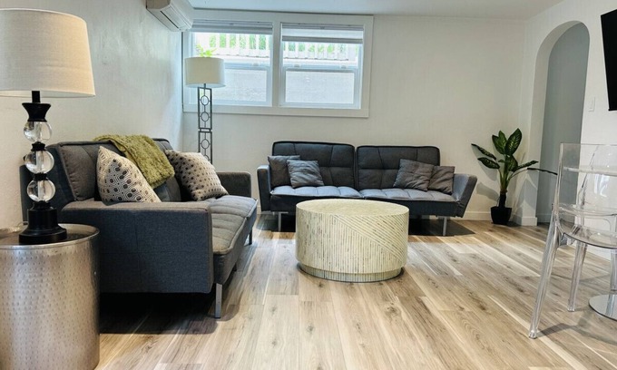 North End House | Modern North End Bungalow Downstairs w/Parking!