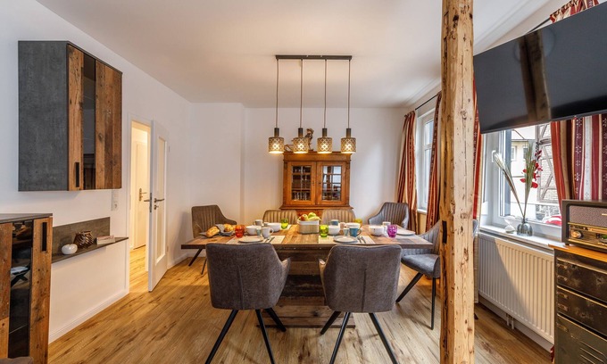 Wernigerode House | Modern Saniertes Fachwerkhaus mit 3 Wohnungen