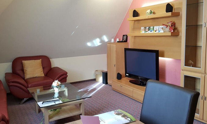 Oberthulba Apartment | Modern vacation apartment on the top floor