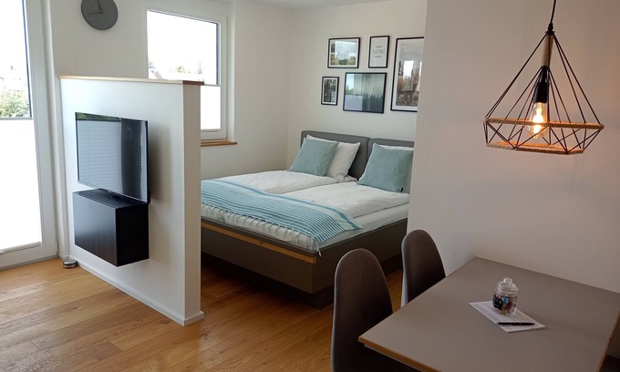 Taferrot Apartment | Modern vacation apartment on the outskirts with direct proximity to nature
