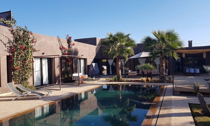 Sidi Abdallah Ghiat House | Modern villa 6 p. Silence, comfort, services 20 minutes from Marrakech