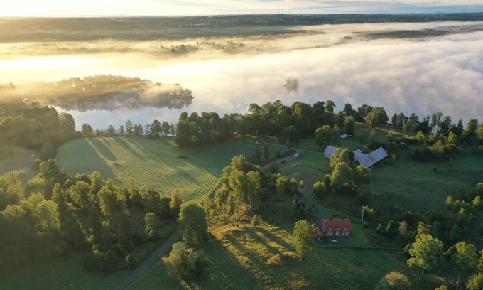Mullsjo Villa | Modern villa in a rural setting - 5 minutes from the lakeshore