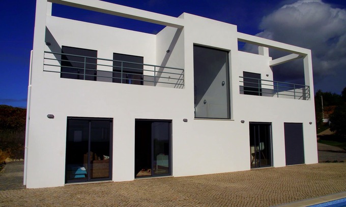 Tavira Villa | Modern villa in peaceful rural location close to Tavira with wonderful sea views