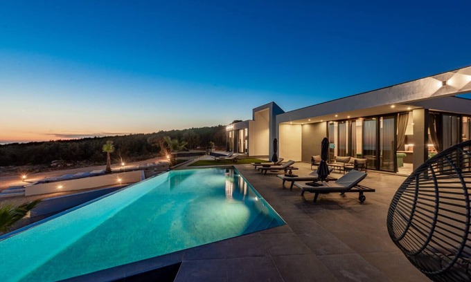 Novalja Villa | Modern Villa Porta
