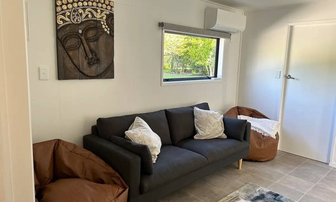 Tasman House | Modern well-equipped 2-bedroom home near Nelson