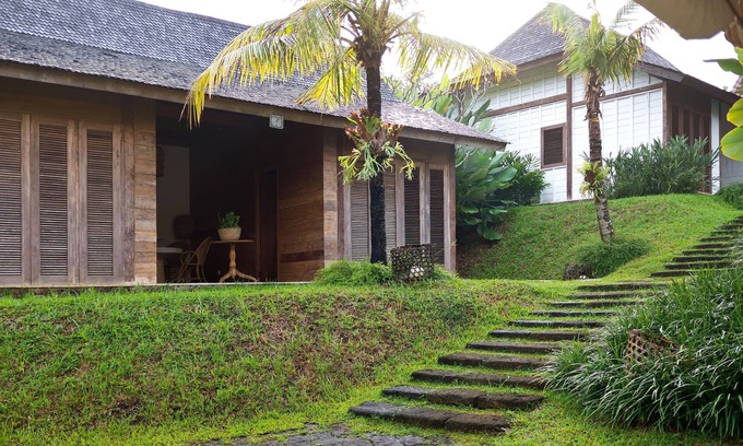 Babakan Cottage | Modern Wooden House in Canggu Resort