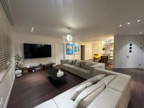 Myeongdong House | Moderno