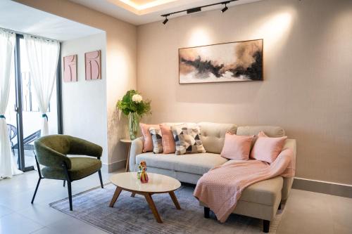 Evaristo Morales Apartment | Moderno y Lujoso Apartamento en Torre - Evaristo Morales