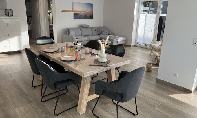 Dangast Apartment | Moin and welcome to the Dangaster Meeresleuchten apartment!