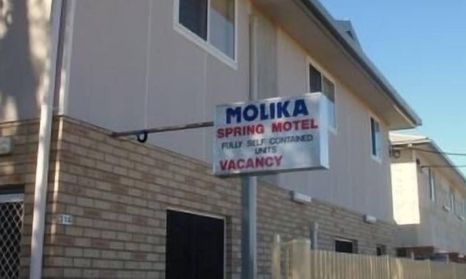 Moree Hotel | Molika Springs Motel