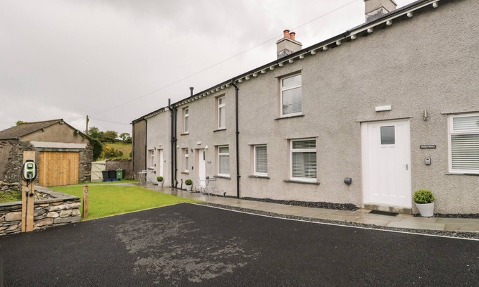 Penny Bridge Cottage | MOLLY’S PANTRY, pet friendly, with a garden in Ulverston