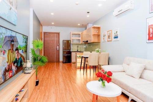 Hon Gai Apartment | Mon La Maison Sapphire Ha Long - Amazing View