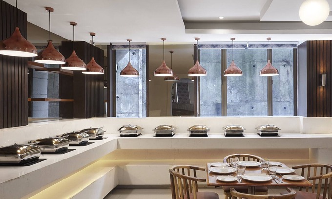 Kopar Khairane Hotel | Monday Hotels Mahape