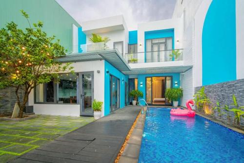 Tho Quang Beach Villa | Monkey Mountain Retreat Villa 2