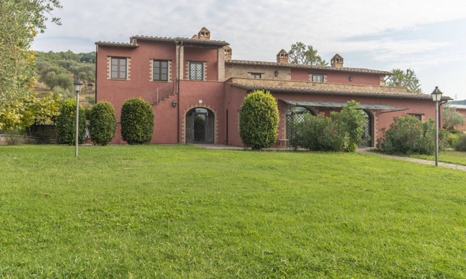 Magione Apartment | Montali Apartment + 1 Room