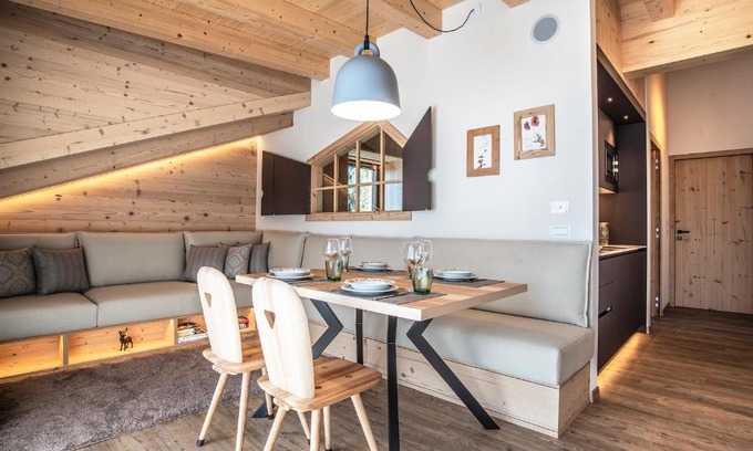 Fai della Paganella Bed & Breakfast | Montanara Chalet