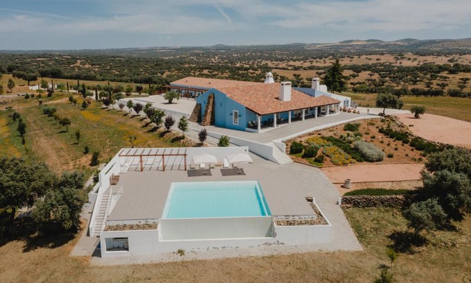 Vila Vicosa Cabin | Monte dos Cordeiros