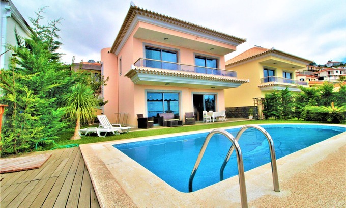 Monte Villa | Monte Palace I Villa With Private Pool In Funchal