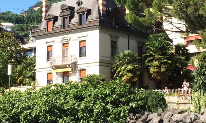 Montreux City Centre Apartment | Montreux Apartment on the Lake