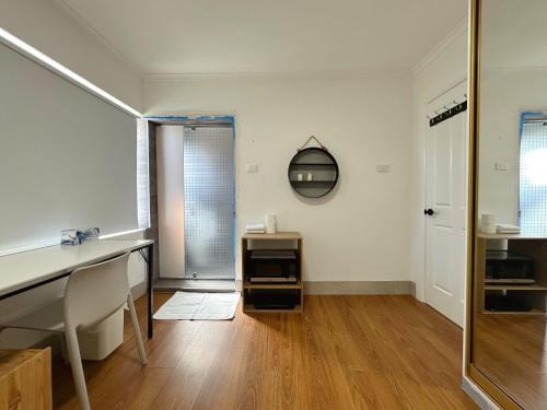 Montrose Hotel | Montrose Double Bed Room close to City