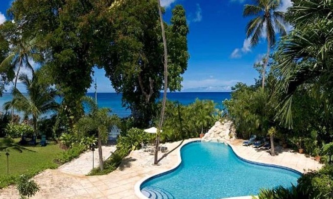 Weston House | Moon Reach Luxury house