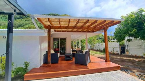 Tiahura House | MOOREA - Fare Manoa Manava