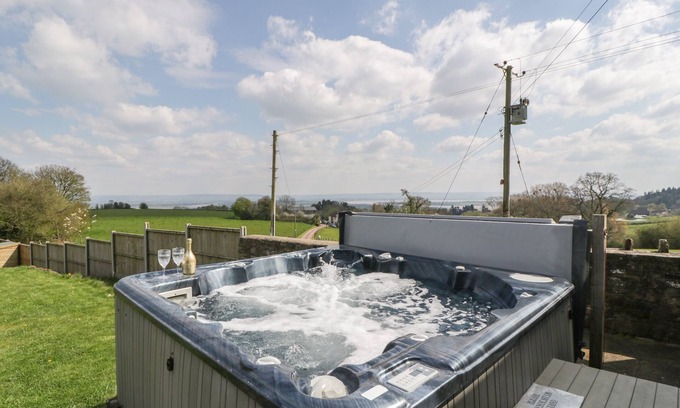 Littledean Cottage | Moors Farm