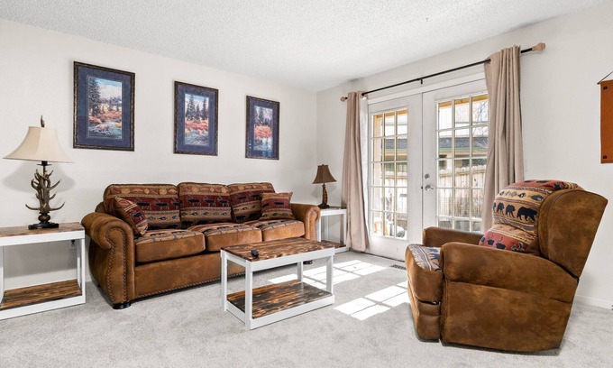 Sand Lake House | Moose Meadows Close to Airport, centrally located ; private entrance
