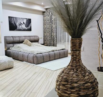 Dnipro Apartment | Most City Kos