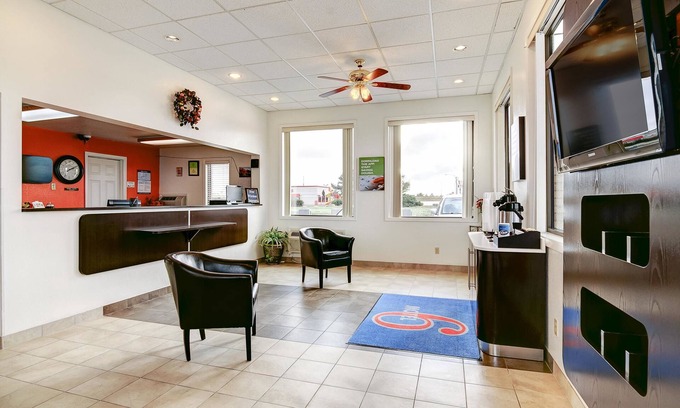 Colby Hotel | Motel 6 Colby, KS