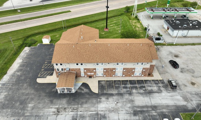 Litchfield Hotel | Motel 6 Litchfield, IL