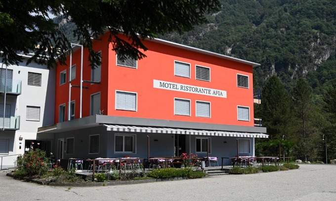 Verdabbio Hotel | Motel Afia