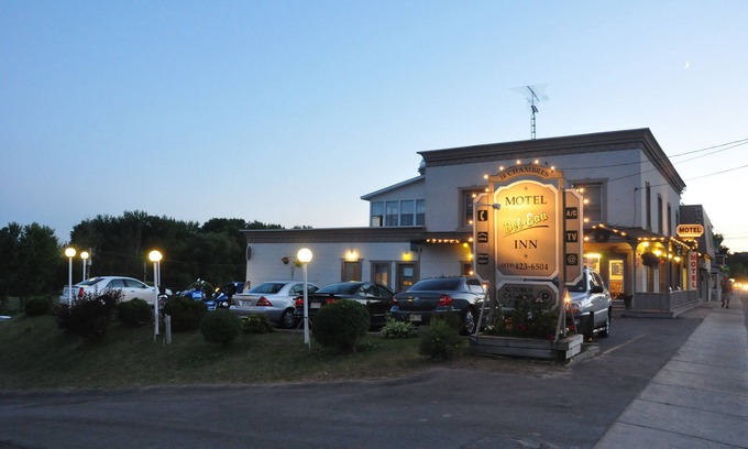 Montebello Hotel | Motel Bel-Eau