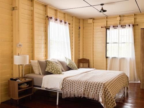 Wat Ket House | Mothana house Share Bathroom