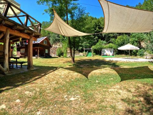 Mehadica House | MotoLan