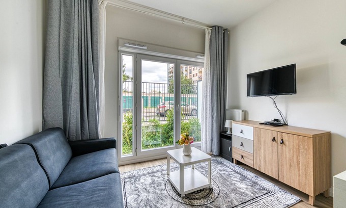Bondy Apartment | Moulin à Vent A01 - Studio à 200m du canal