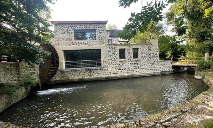 Veyre-Monton Apartment | Moulin de la Paille