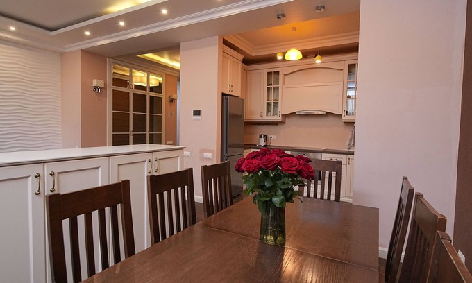 Kentron Apartment | Mount Ararat view 2-bedroom Luxury Apartment by Sweet Home