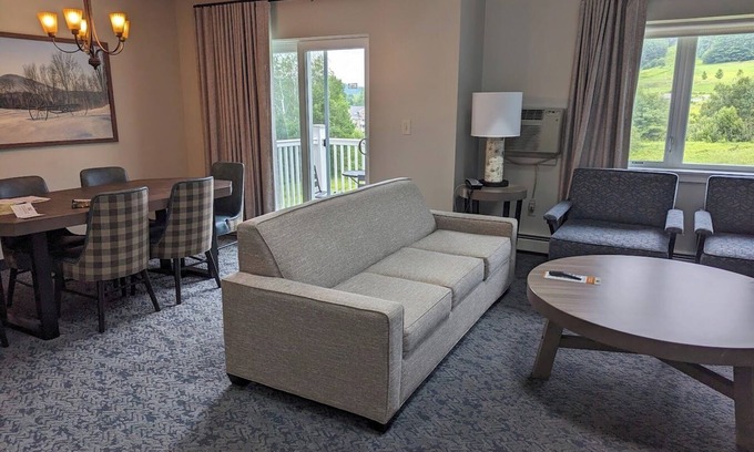 Brownsville Resort | Mount Ascutney Resort in Beautiful Brownsville Vermont Amazing 1 Bedroom