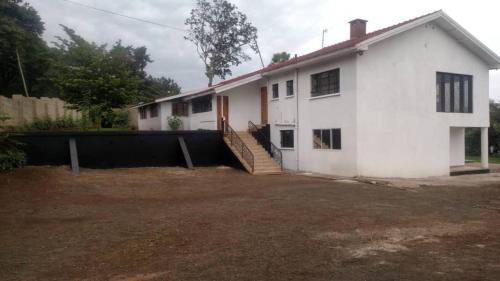Tabora Bed & Breakfast | Mount Meru Baraka House