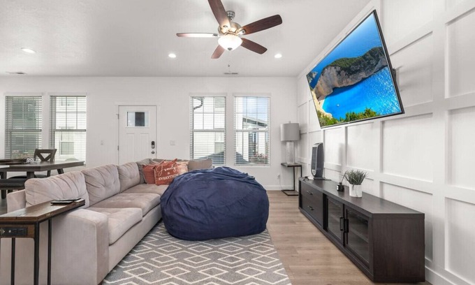 Daybreak House | Mountain Dreams | 2 Car Garage | Office | Brand new